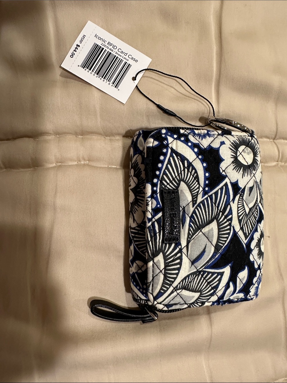 Vera Bradley Navy and White Floral RFID Card Case